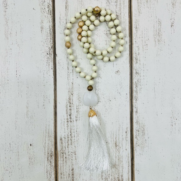 Women’s Jewelry Tasel Long Bead Necklace - Picture 2 of 6